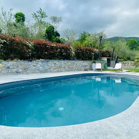 Casa Vacanze Gli Ulivi * Borgomaro