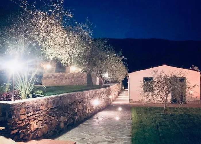 Gli Ulivi Hébergement de vacances Borgomaro
